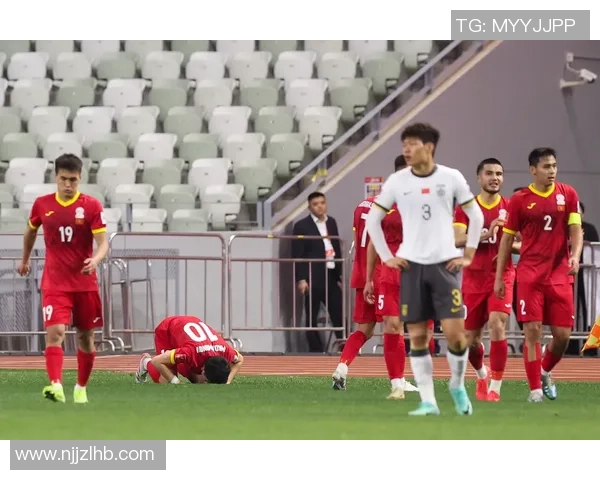 华森足球引领新风潮助力青少年成长与足球梦想的实现