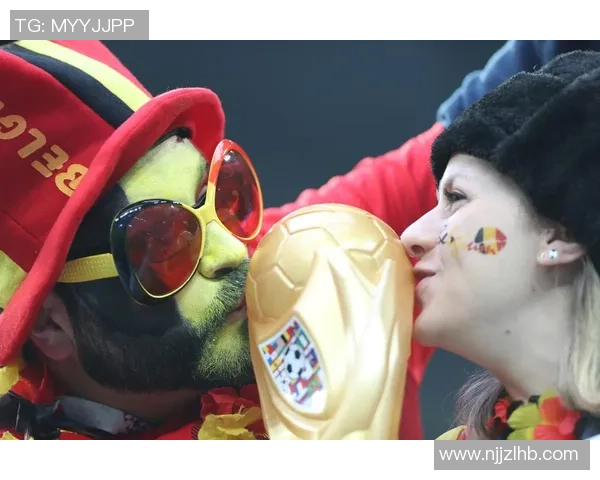 足球炸裂盛宴激情四溢球迷狂欢尽享精彩瞬间与绝妙进球时刻 足球炸裂盛宴激情四溢球迷狂欢尽享精彩瞬间与绝妙进球时刻